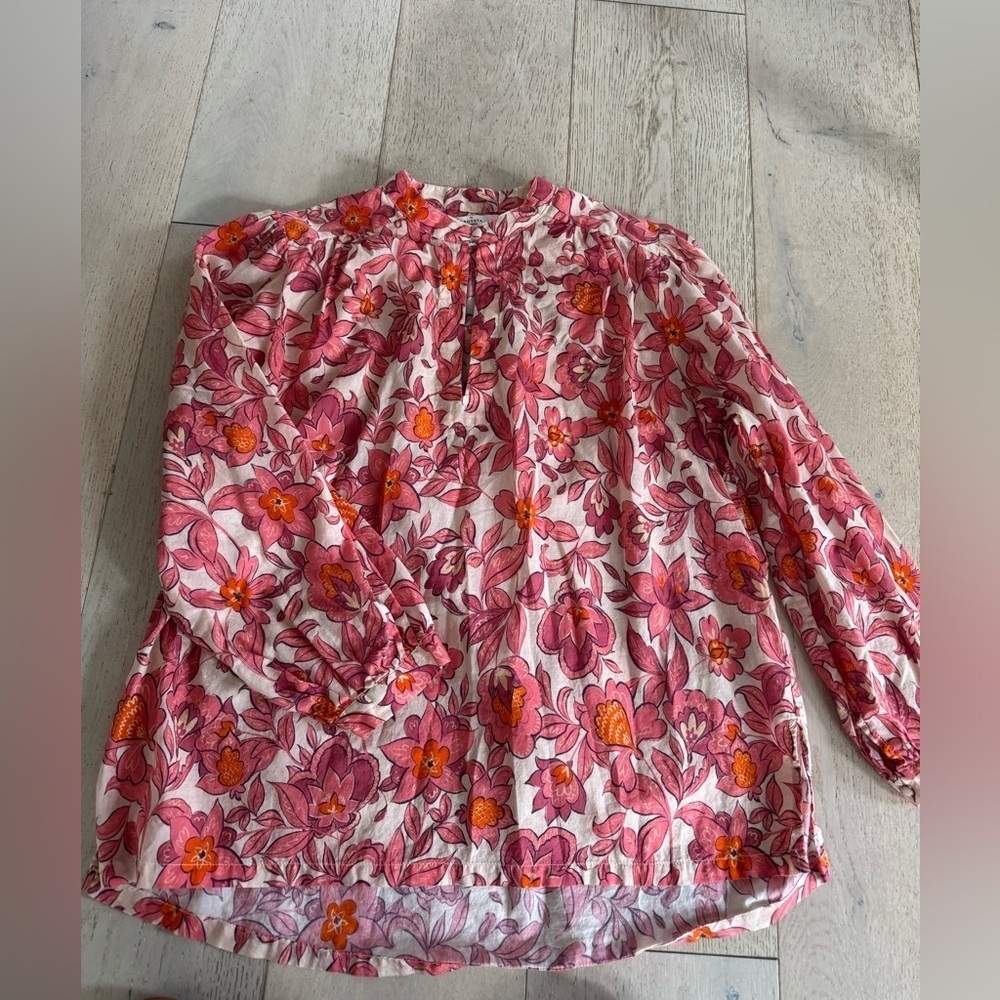 Trovata Bailey Blouse in Tea Rose. Size M - Picture 4 of 9
